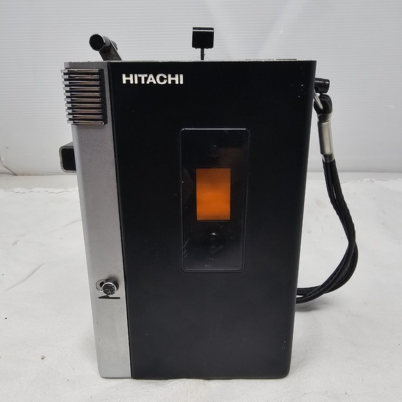 Vintage Hitachi Cassette Tape Recorder Model TRQ-20 Charger Not Included - Picture 1 of 6